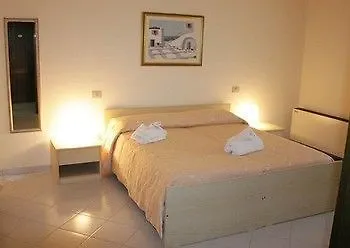 Hotel La Pineta 2*